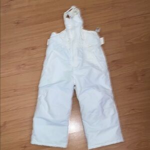 Kids Girl 4T White Snow Pants. NWT.